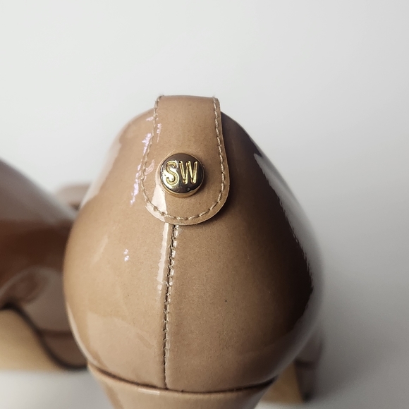 Stuart Weizman Peep Toe Heels - Picture 7 of 8